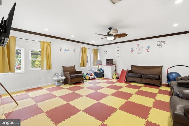 608 E PINE ST, Feasterville Trevose, PA 19053