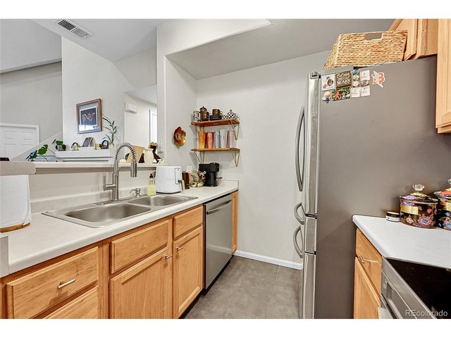 8371 S Upham Way 208, Littleton, CO 80128