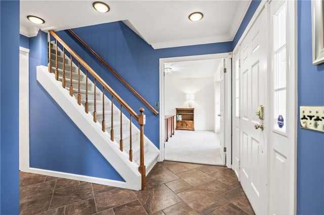 5 Fresh Meadow Run, Perinton, NY 14526
