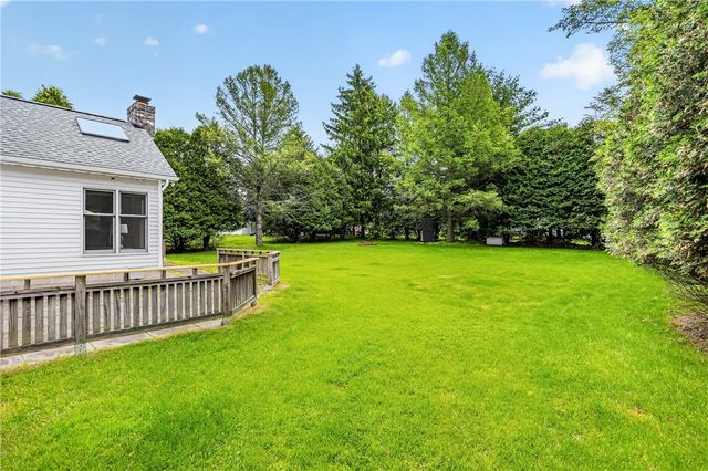 5 Fresh Meadow Run, Perinton, NY 14526