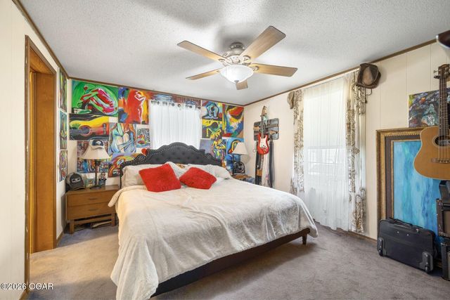 4030 E Zora Street, Webb City, MO 64870