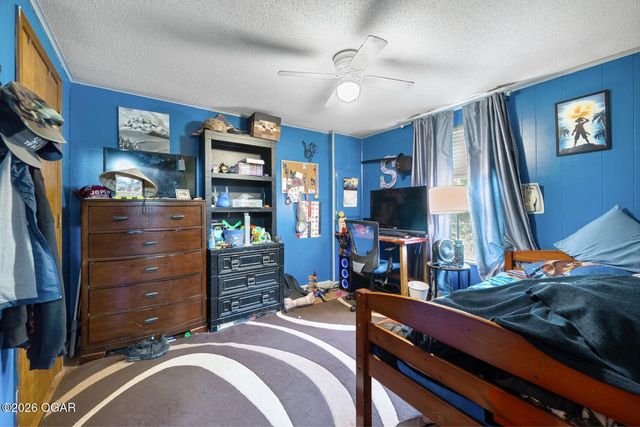 4030 E Zora Street, Webb City, MO 64870