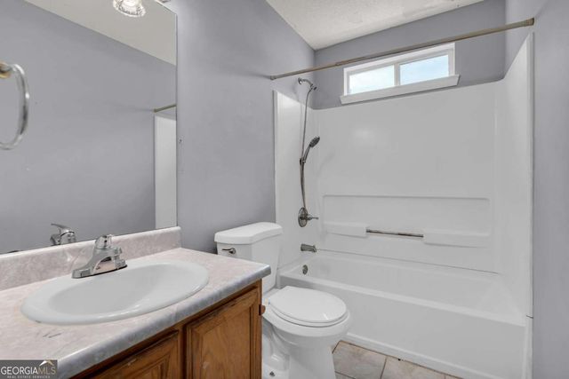 7153 New Dale Road, Rex, GA 30273