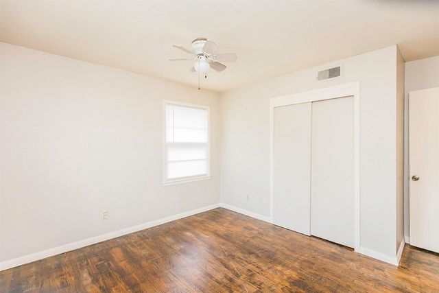 3908 NW Santa Fe Ave, Lawton, OK 73505