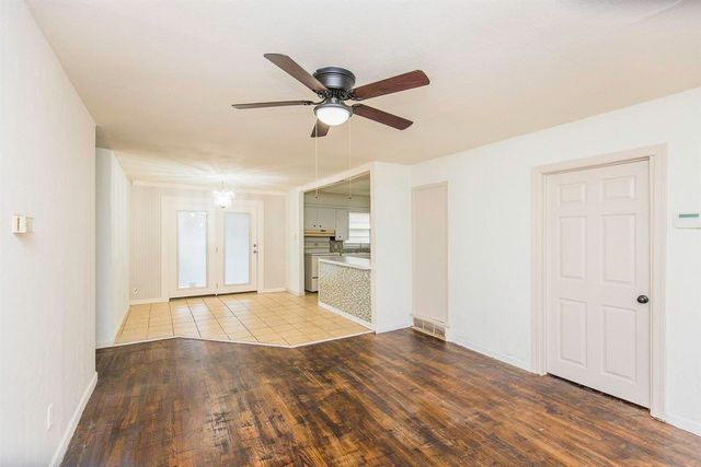 3908 NW Santa Fe Ave, Lawton, OK 73505