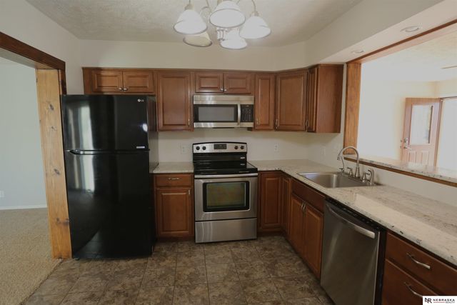 3902 Overlook Circle, Bellevue, NE 68147