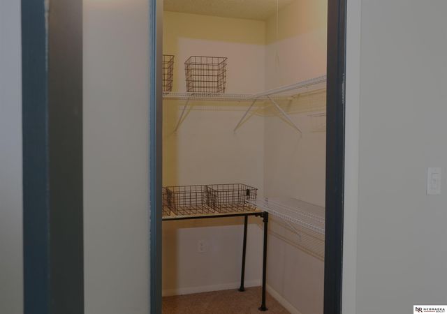 3902 Overlook Circle, Bellevue, NE 68147