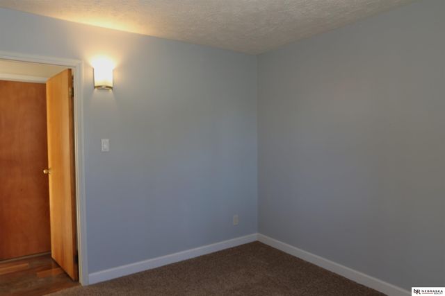 3902 Overlook Circle, Bellevue, NE 68147