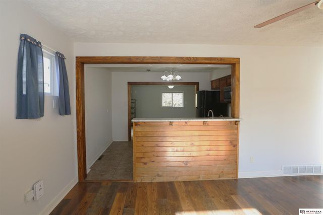 3902 Overlook Circle, Bellevue, NE 68147