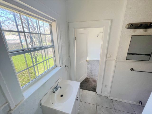 4607 Spring Garden Street, Dallas, TX 75215