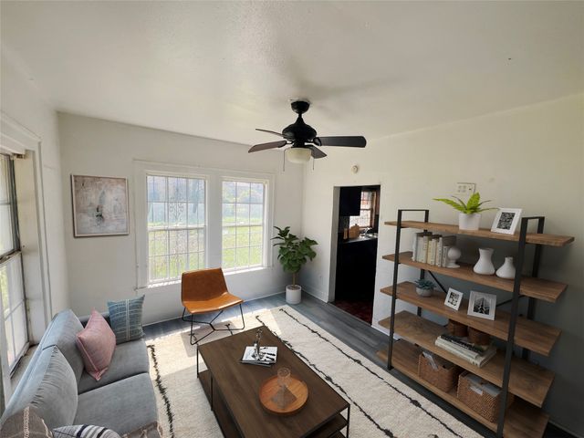 4607 Spring Garden Street, Dallas, TX 75215