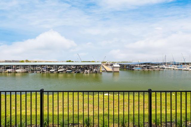 9303 Easy Street, Rowlett, TX 75088