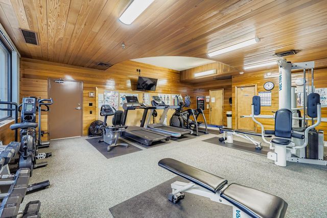 1225 Lasalle Avenue 905, Minneapolis, MN 55403