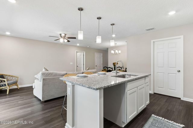 8609 VINING Street, Jacksonville, FL 32210