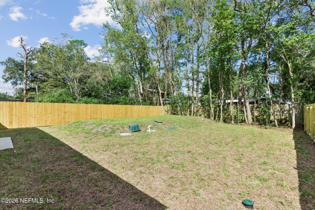 8609 VINING Street, Jacksonville, FL 32210