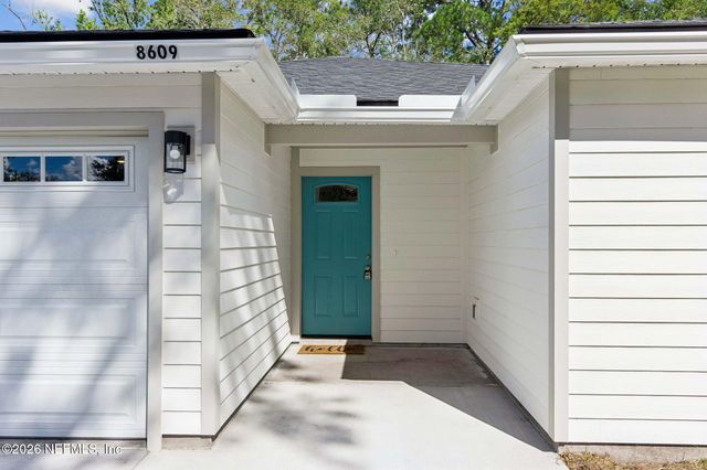 8609 VINING Street, Jacksonville, FL 32210
