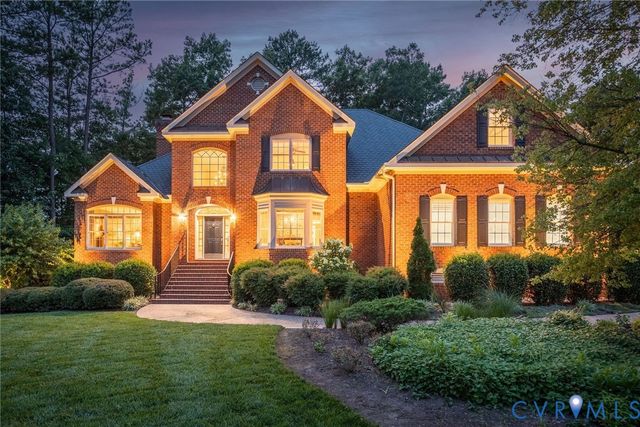 305 Glenmeade Cir, Manakin Sabot, VA 23103