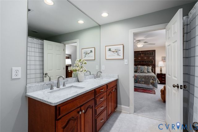 305 Glenmeade Cir, Manakin Sabot, VA 23103
