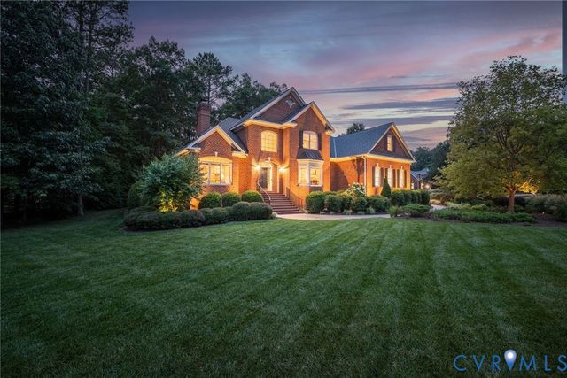 305 Glenmeade Cir, Manakin Sabot, VA 23103