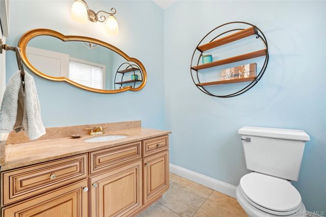 19 Judith Place, East Islip, NY 11730