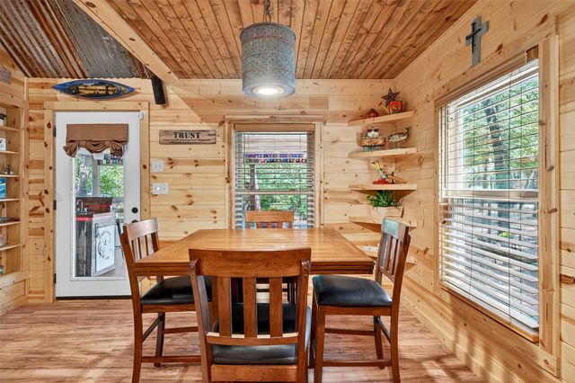 181 Stone Circle Drive, Gordonville, TX 76245