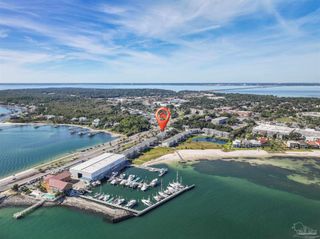 200 Pensacola Beach Rd E4, Gulf Breeze, FL 32561