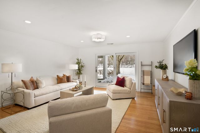 119 Rowayton Woods Drive 119, Norwalk, CT 06854