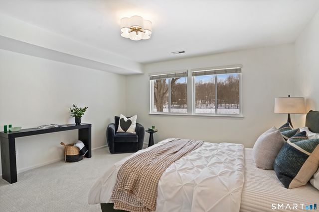 119 Rowayton Woods Drive 119, Norwalk, CT 06854