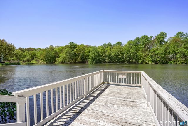 119 Rowayton Woods Drive 119, Norwalk, CT 06854