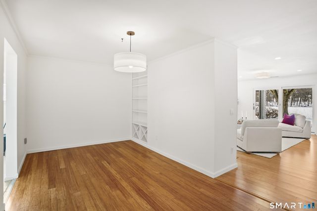 119 Rowayton Woods Drive 119, Norwalk, CT 06854