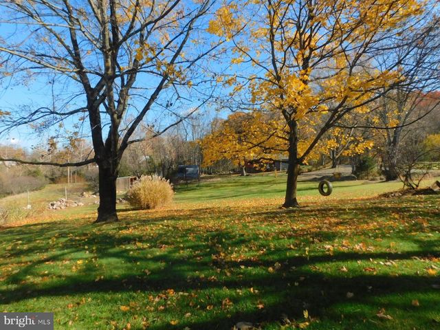 3415 N MOUNTAIN RD, Wardensville, WV 26851