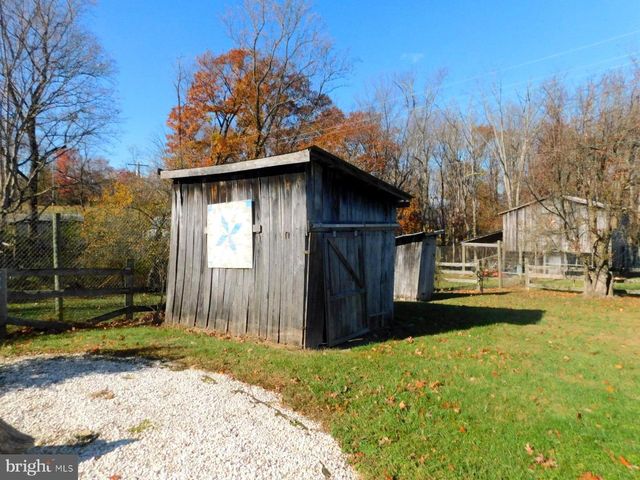 3415 N MOUNTAIN RD, Wardensville, WV 26851