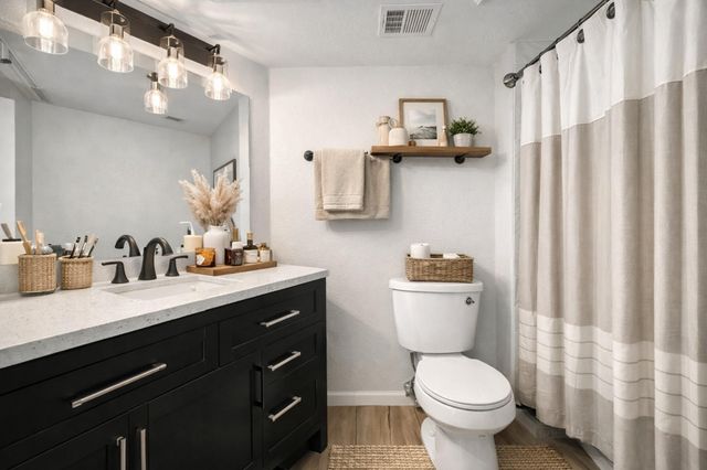 10811 Richmond Avenue 68, Houston, TX 77042