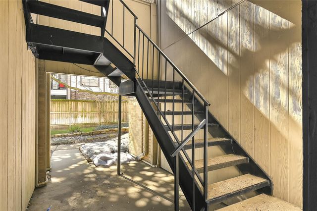 10811 Richmond Avenue 68, Houston, TX 77042