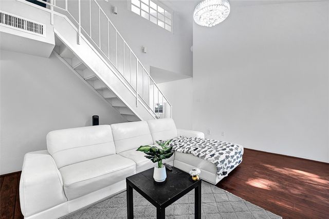 10811 Richmond Avenue 68, Houston, TX 77042