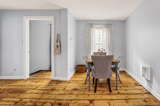 19 8th Street, Hudson, NY 12534