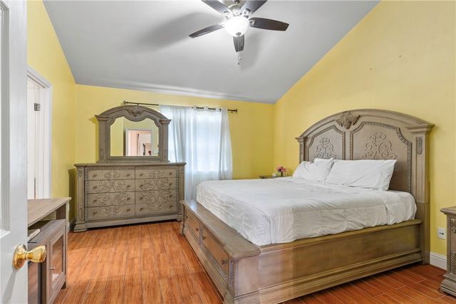 623 Broken Arrow, Bakersfield, CA 93307