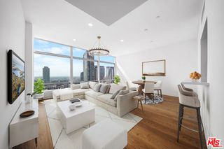 900 W Olympic Boulevard 32I, Los Angeles, CA 90015