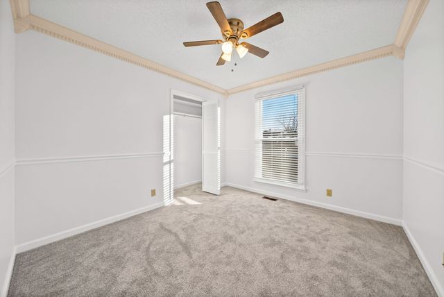 211 Millstone Cir, Clarksville, TN 37042