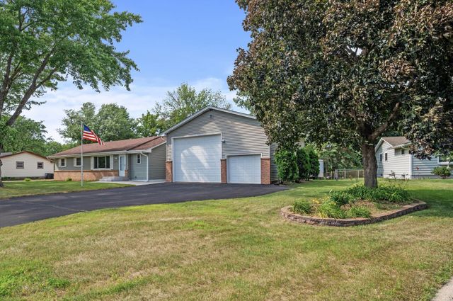 8124 115th Lane N, Champlin, MN 55316