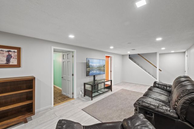 8124 115th Lane N, Champlin, MN 55316