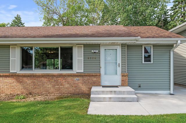 8124 115th Lane N, Champlin, MN 55316