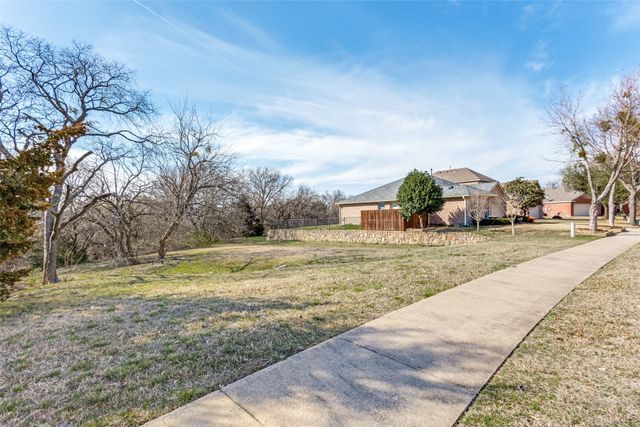 3819 Wolf Creek Lane, Melissa, TX 75454