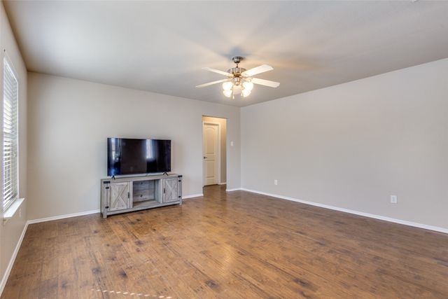 3819 Wolf Creek Lane, Melissa, TX 75454