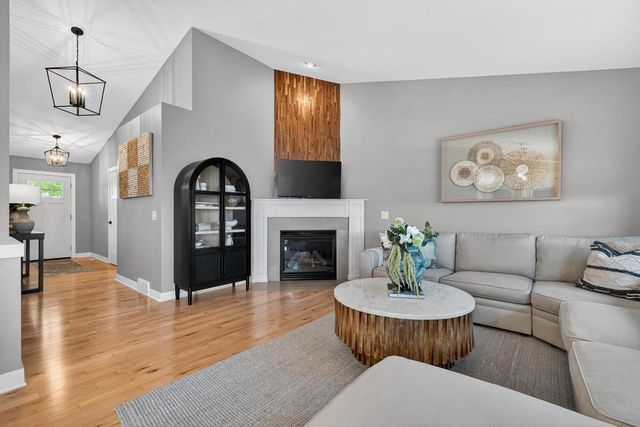 6918 Rembrandt Road, Deforest, WI 53532