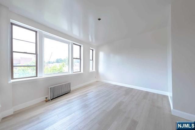 356-368 Cedar Lane 7, Teaneck, NJ 07666