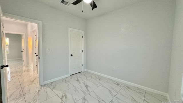 17114 Laguna Seca Dr, Atascosa, TX 78002