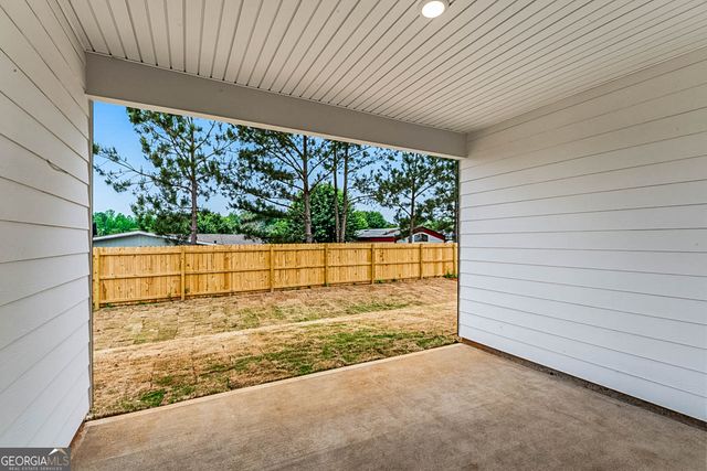 11168 Cornerstone Way, Hampton, GA 30228
