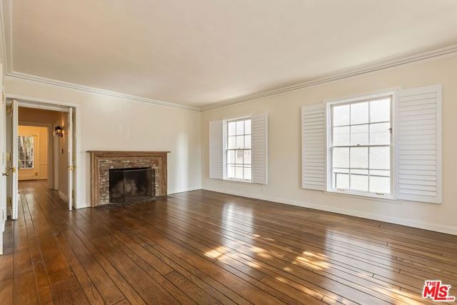 10637 Ashton Avenue, Los Angeles, CA 90024