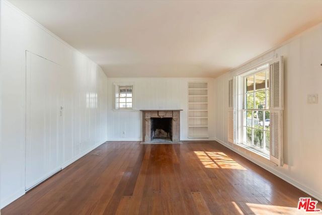 10637 Ashton Avenue, Los Angeles, CA 90024